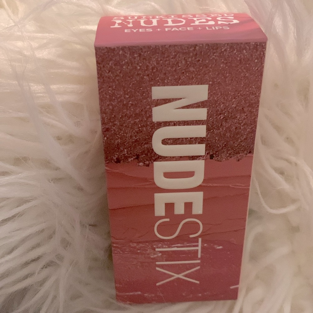 NUDESTIX Sunkissed Nudes Mini 3-piece Kit